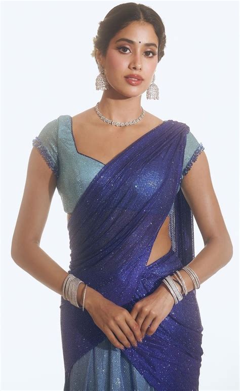 jhanvi kapoor saree  jhanvi kapoor saree blouse jahnvi kapoor