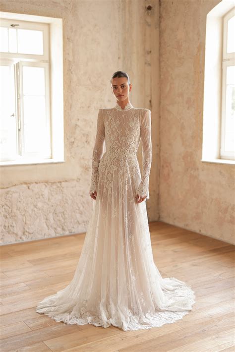 Liz Martinez Bridal Spring 2024 [PHOTOS]