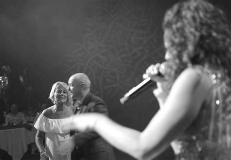 Hire Deluxe Edition for your event | Entertainment Nation