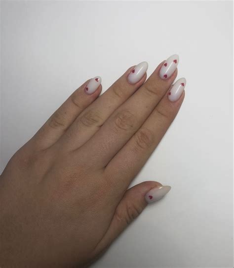 Маникюр с сердечками | Nails, Beauty