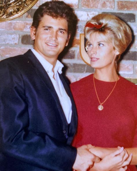 Why Did Michael Marry Apollonia 5