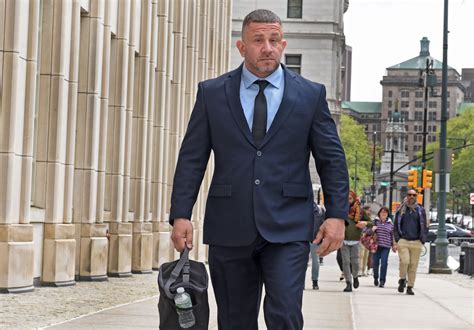 NYPD cop had video sex chats with young girls, kept child porn on