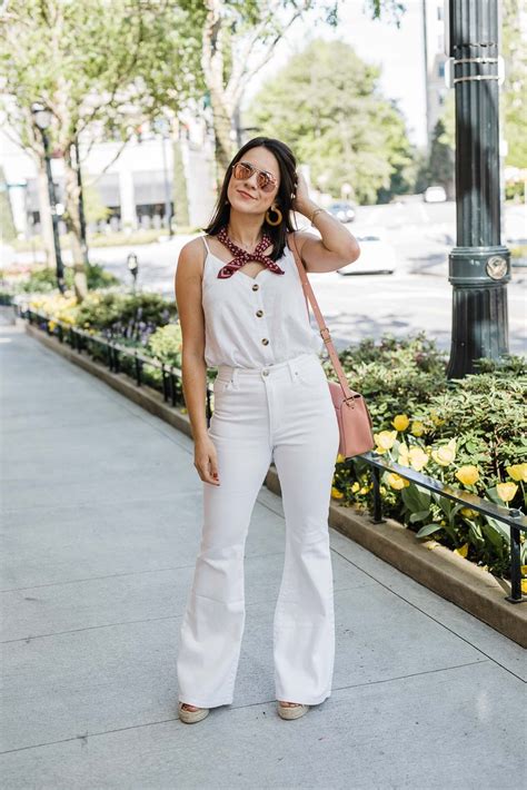 How To Style Bell Bottoms | How to style bell bottoms, Wide leg jeans