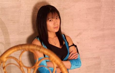 thumbs.pro : Arisa Imai - Rinoa Heartilly (Final Fantasy VIII) More ...