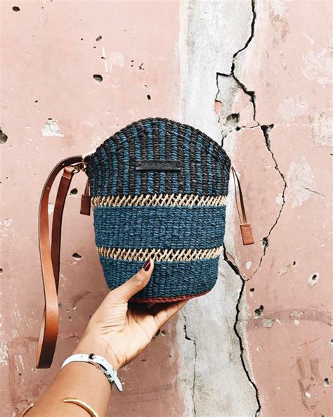 aaks built  brand  bag   time protochic