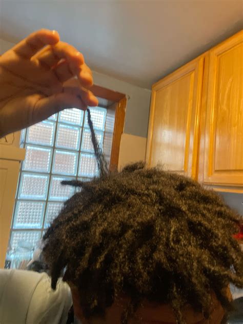 Is my loc thinning? : r/Dreadlocks
