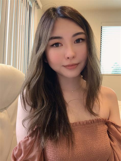 sarah on Twitter: "it’s my birthday 🥳 i’m old and feeling old https://t