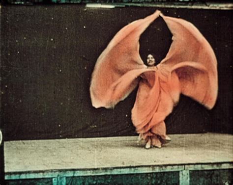 Loïe Fuller, pionnière de l'abstraction dansée - Magazine - Centre Pompidou