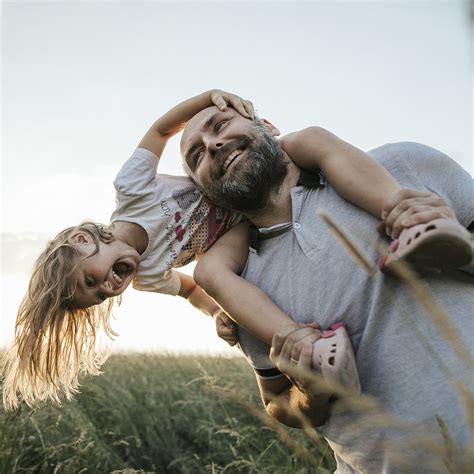 Ребенок, подросток, взрослый: кем вы себя чувствуете? | PSYCHOLOGIES