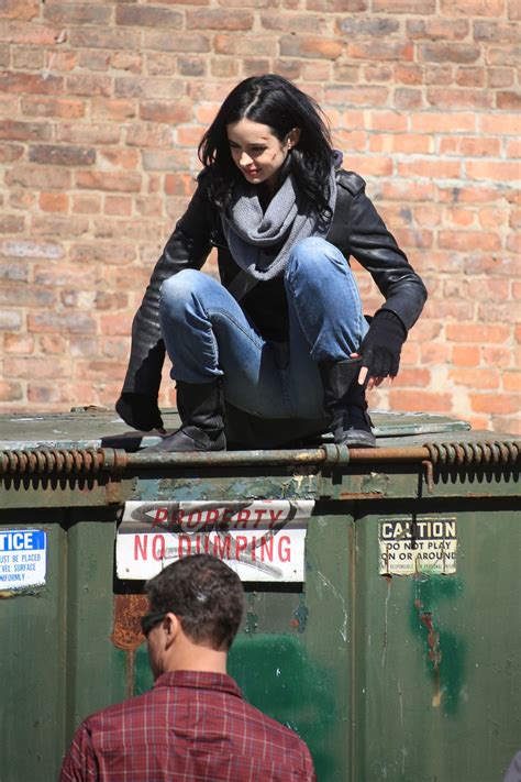 KRYSTEN RITTER on the Set of A.K.A. Jessica Jones in New York – HawtCelebs