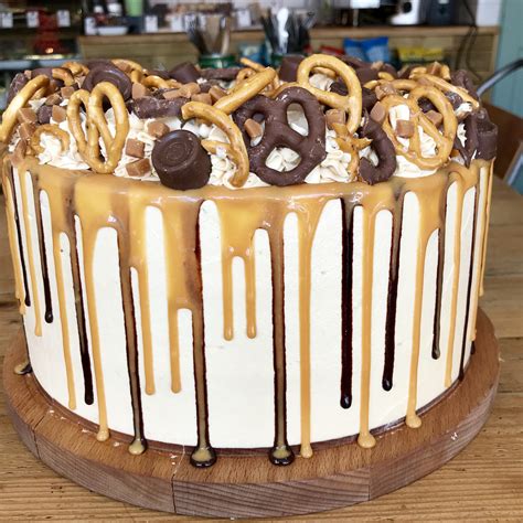 1272 best Salted Caramel Cake images on Pholder | Baking, Food and Food