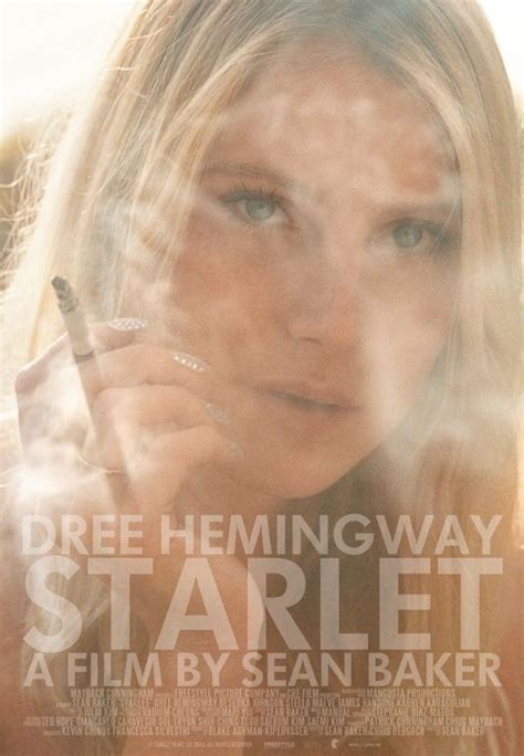 dree hemingway kalafudras stuff