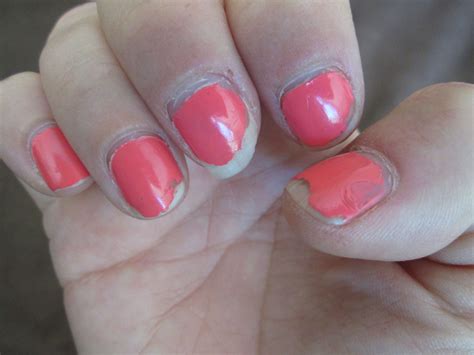 16 Hilarious Nail Fails That Keep Salons in Business