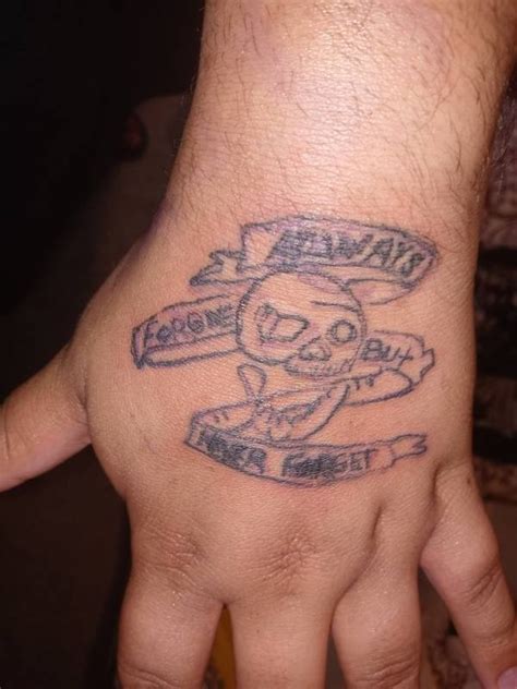 Weird Tattoos (41 pics)