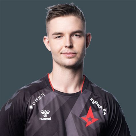 Nicolai 'device' Reedtz's CS:GO Player Profile | HLTV.org