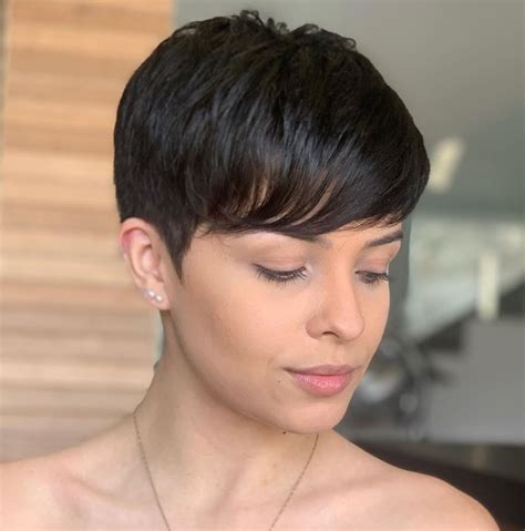 50 Pixie Haircuts with Bangs for Short Hair Inspiration - Hair Adviser