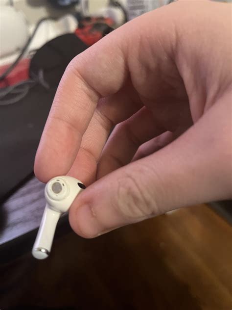 I tried removing the rubber thing from my AirPod pros to replace them