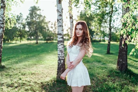 Wallpaper White Girl at Mary Aplin blog