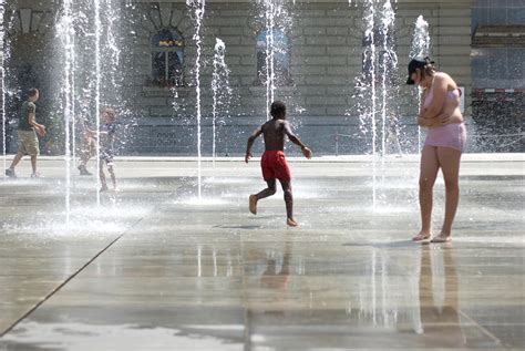 Fountain Kids Play - Free photo on Pixabay
