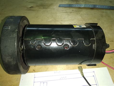 Двигатель для беговой дорожки JM15-004 - russfit.ru