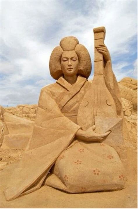 SAND SCULPTURE | Sand sculptures, Sand art, Sculpture