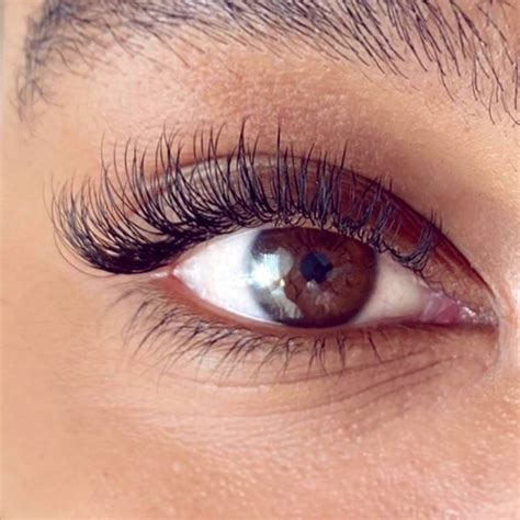 Lash Infills and Why You Need Them - Nouveau Lashes