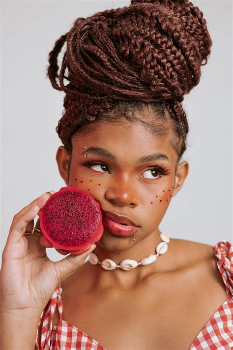 Girls+Dressed+And+Undressed Photos, Download The BEST Free Girls