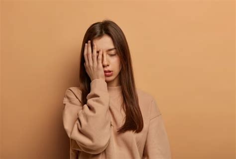 Extreme Fatigue: 5 Reasons Why Your Body is Tired All The Time