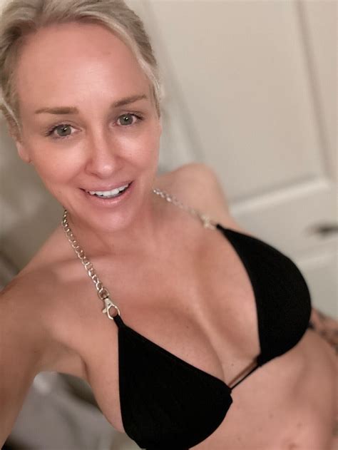 MICHELLE BAENA PLAYBOY MODEL HUSTLER BLACK BIKINI TOP SIGNED & PHOTO