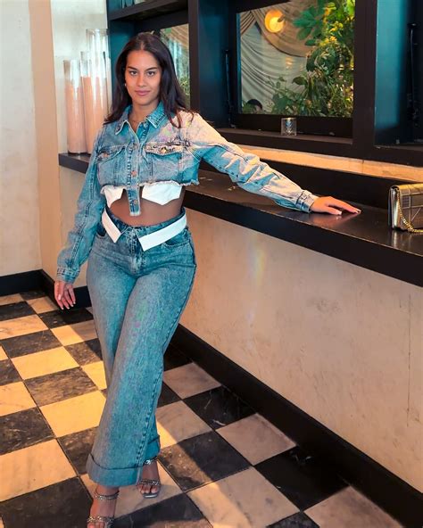 Kristen Michelle (@kristenworldwide) • Instagram photos and videos