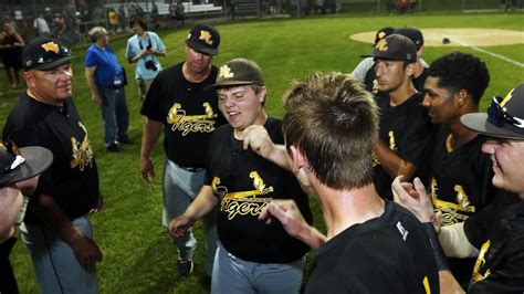 New London baseball's manager crucial in state tournament berth