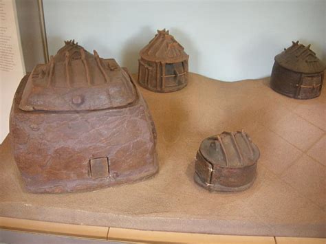 Hut - Wikipedia