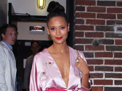 Thandie Newtons Beine