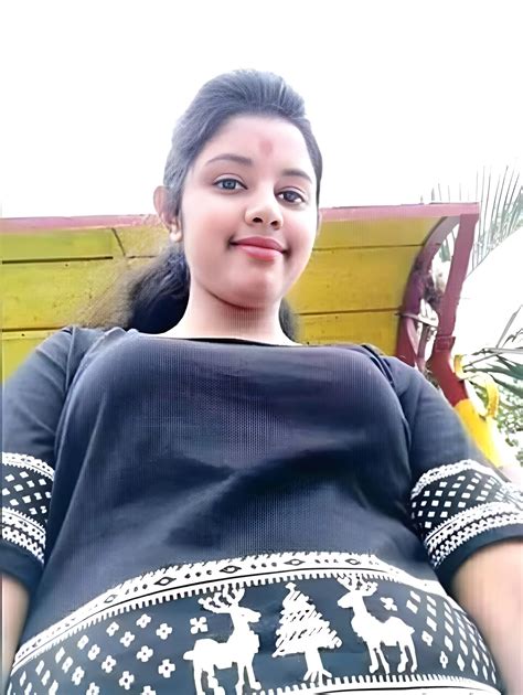 Bengali Cute Horny Maal Talking & Fuking With BF || Bangladeshi Couple