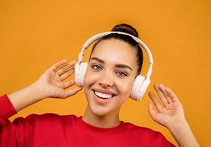 MP3 Cutter Online & Free — Cut Audio of any Format — Clideo