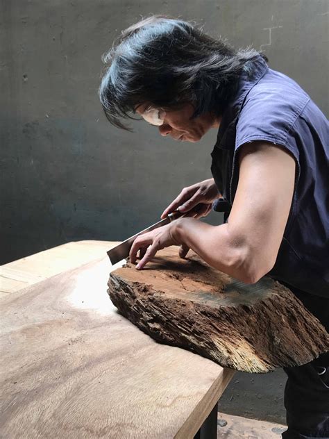 Sustainable Wood Singapore | Recycled & Reclaimed Hardwood Furniture