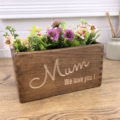 Mum Personalised Engraved Plant Pot Holder | Warner's End