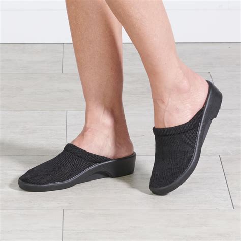 The Knit Stretch Comfort Clogs - Hammacher Schlemmer