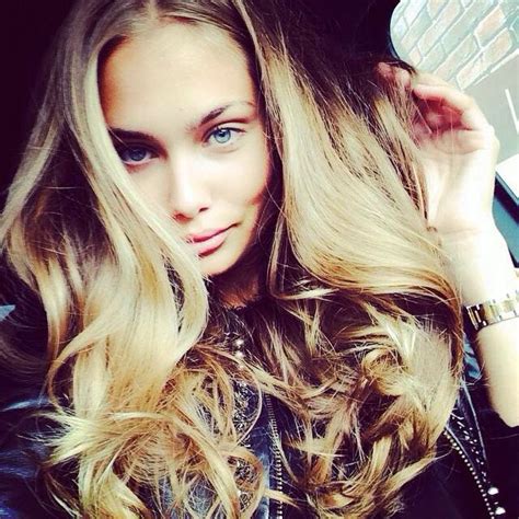How to Chic: THE STUNNING STYLE OF LIZA BRYKSINA