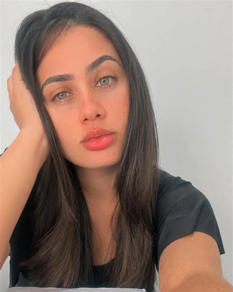 Mayara Medeiros | 🍒🍒 | Instagram