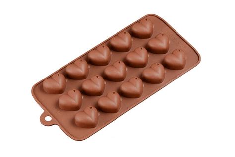 СИЛИКОНОВЫЕ ФОРМЫ И КОВРИКИ