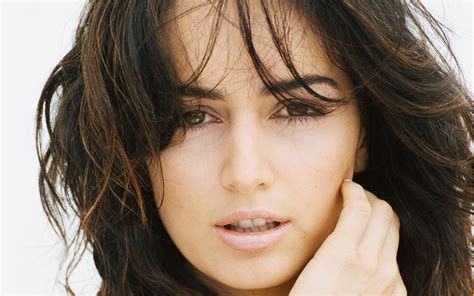 Ana De La Reguera Achtergrond