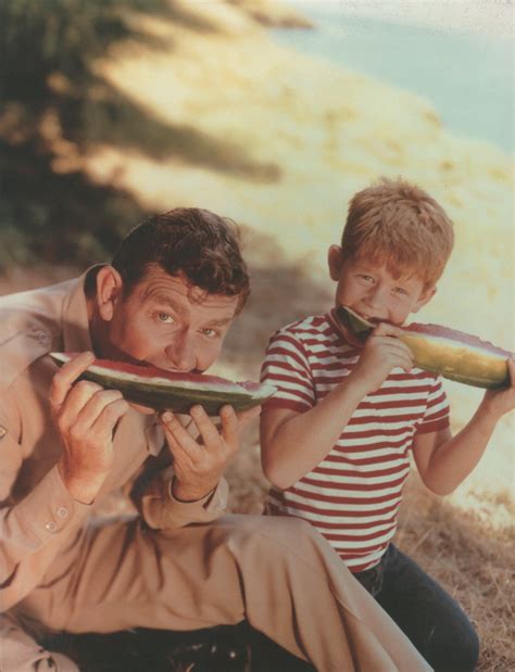 duythai78768 - "Behind the Laughter: Andy Griffith's Hilarious On-Set