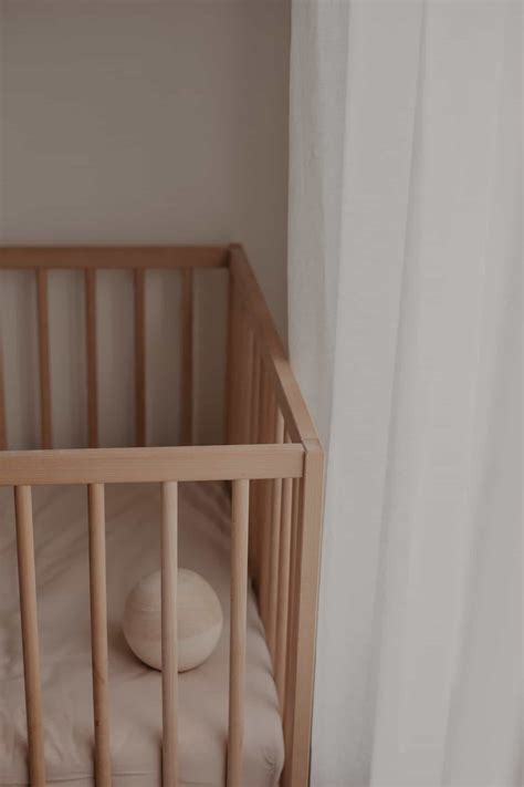 Do Hotels Have Cribs? Plus A Reliable Option If They Don't | Babies