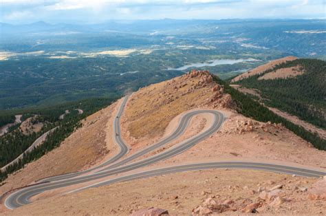 10 Scenic Drives Near Denver For a Road Trip