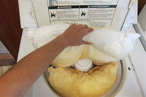 how to clean feather pillows 3
