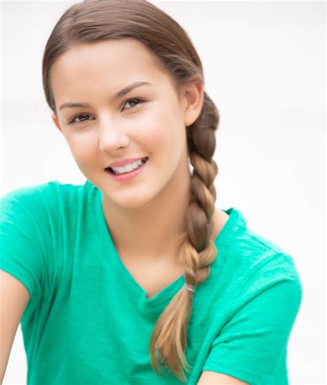 Olivia Davis's Instagram, Twitter & Facebook on IDCrawl