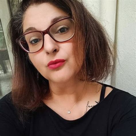 Vassiliki (@vasiliki_grammatikou) • Threads, Say more