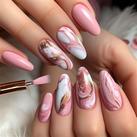 Los mejores Diseños De Uñas Marmoleadas: ¡Inspírate con estas 10 ideas!