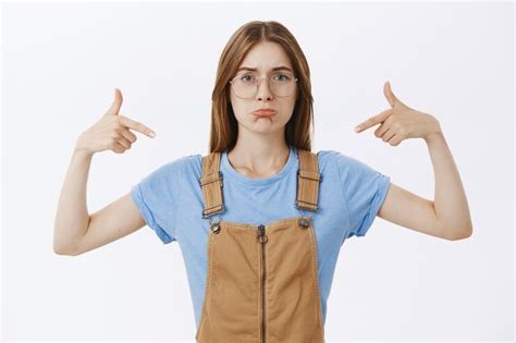 7 признаков, которые выдают неуверенную в себе женщину
